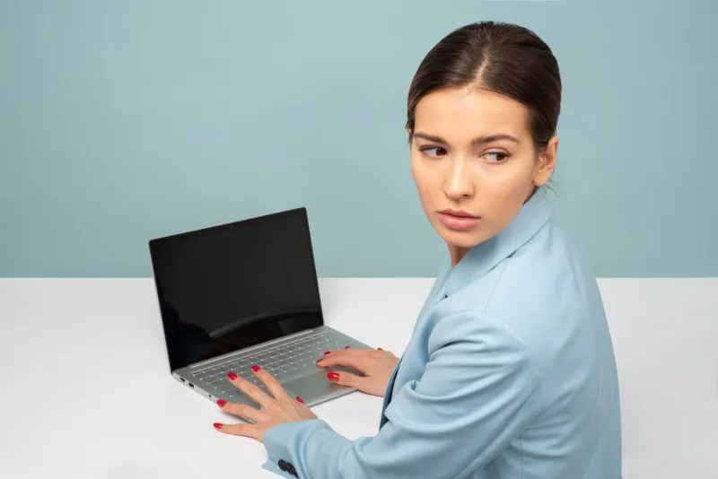 Tu diplomado no habla por sí solo: estrategias para convertir una certificación en ventaja profesional real
