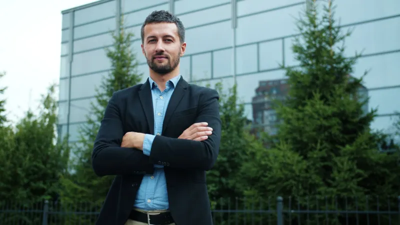 Reinvención profesional: cómo un diplomado puede convertirte en el líder que siempre quisiste ser